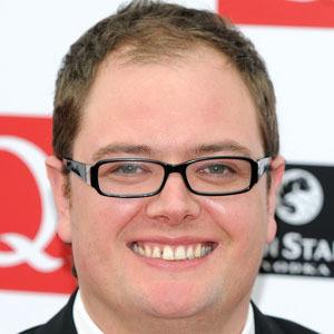 Alan Carr Headshot 10 of 10